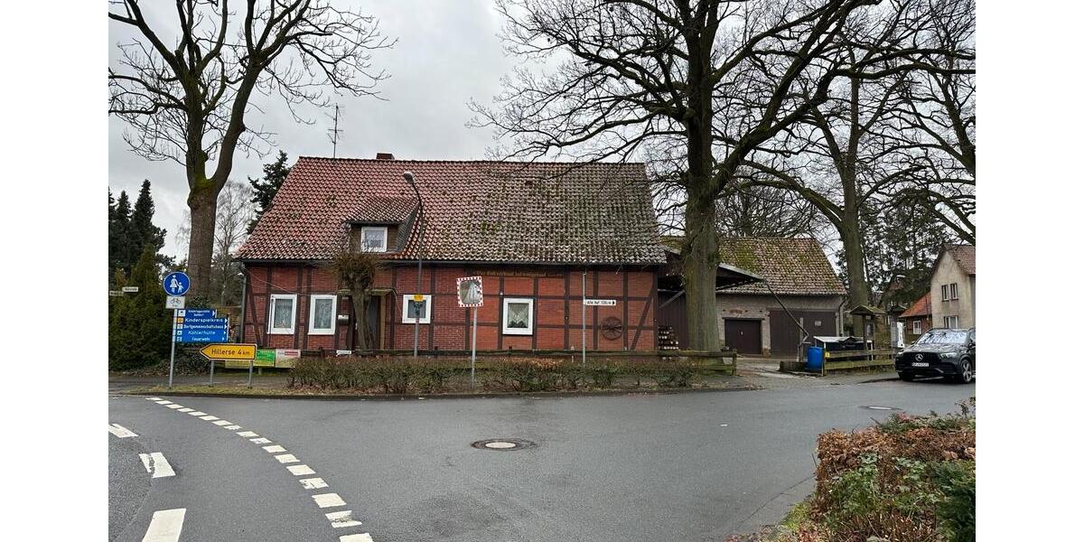 Einfamilienhaus Meinersen - 8 Zimmer, 250 m&sup2;, 139.000&euro; | Angebot:25045638