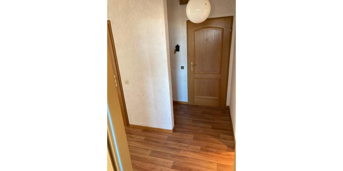 Etagenwohnung Salzgitter Ortschaft Ost - 4 Zimmer, 92 m&sup2;, 850&euro; | Angebot:26059373