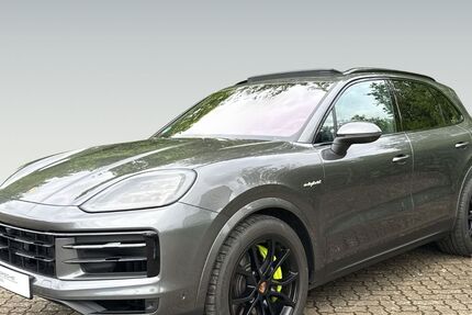 Porsche Cayenne 22.899 km 101.790 &euro; Braunschweig 38114