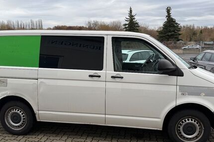 VW T5 Transporter 263.077 km 7.290 &euro; Braunschweig 38122