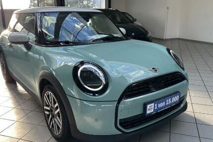 Mini Cooper C 8.584 km 27.900 &euro; Salzgitter 38228
