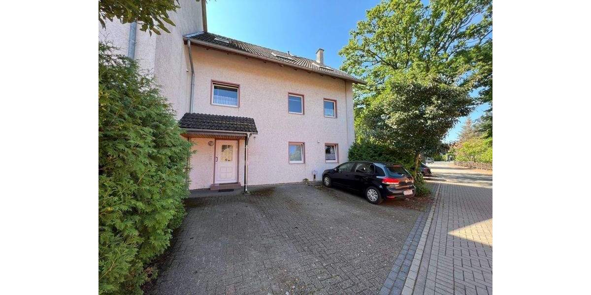 Etagenwohnung Isenbüttel - 2 Zimmer, 65 m&sup2;, 595&euro; | Angebot:25800292