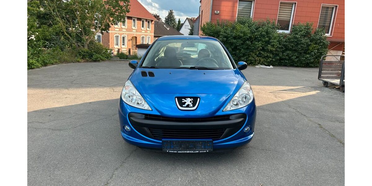 Peugeot 206 126.000 km 2.490 &euro; Lengede 38268