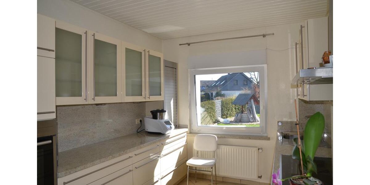 Villa Peine Südstadt - 6 Zimmer, 190 m&sup2;, 1.800&euro; | Angebot:25131392