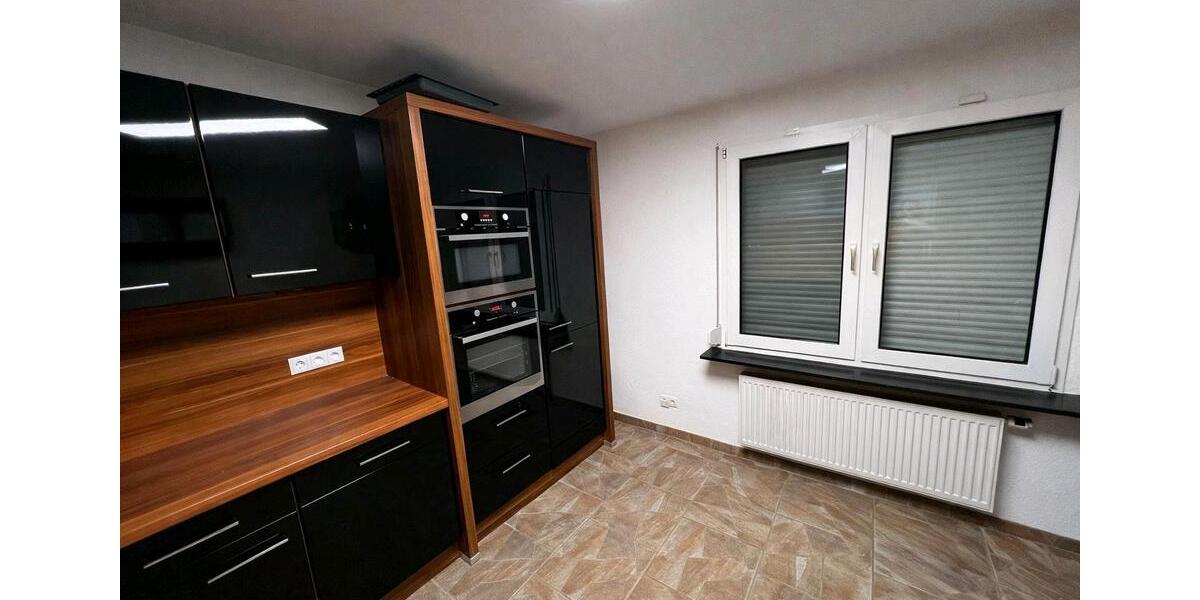 Einfamilienhaus Königslutter am Elm - 2 Zimmer, 120 m&sup2;, 1.000&euro; | Angebot:25422922