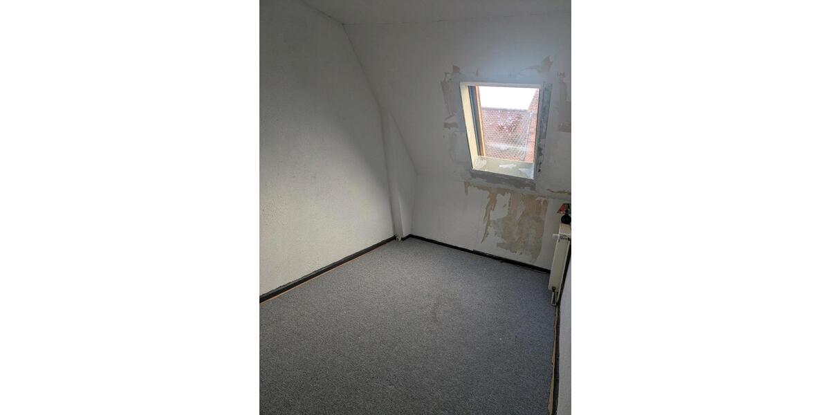 Reihenhaus Peine - 9 Zimmer, 150 m&sup2;, 220.000&euro; | Angebot:26827522