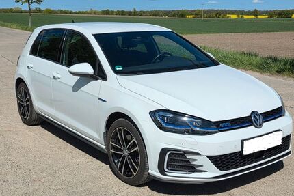 VW Golf 117.000 km 15.999 &euro; Sickte 38173