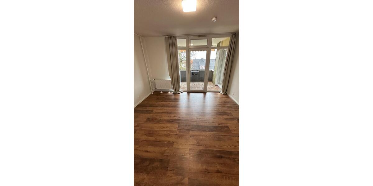 Etagenwohnung Lengede - 3 Zimmer, 78 m&sup2;, 780&euro; | Angebot:25636340