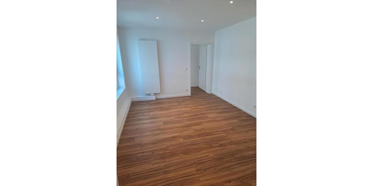 Etagenwohnung Peine - 2 Zimmer, 68 m&sup2;, 750&euro; | Angebot:26014288