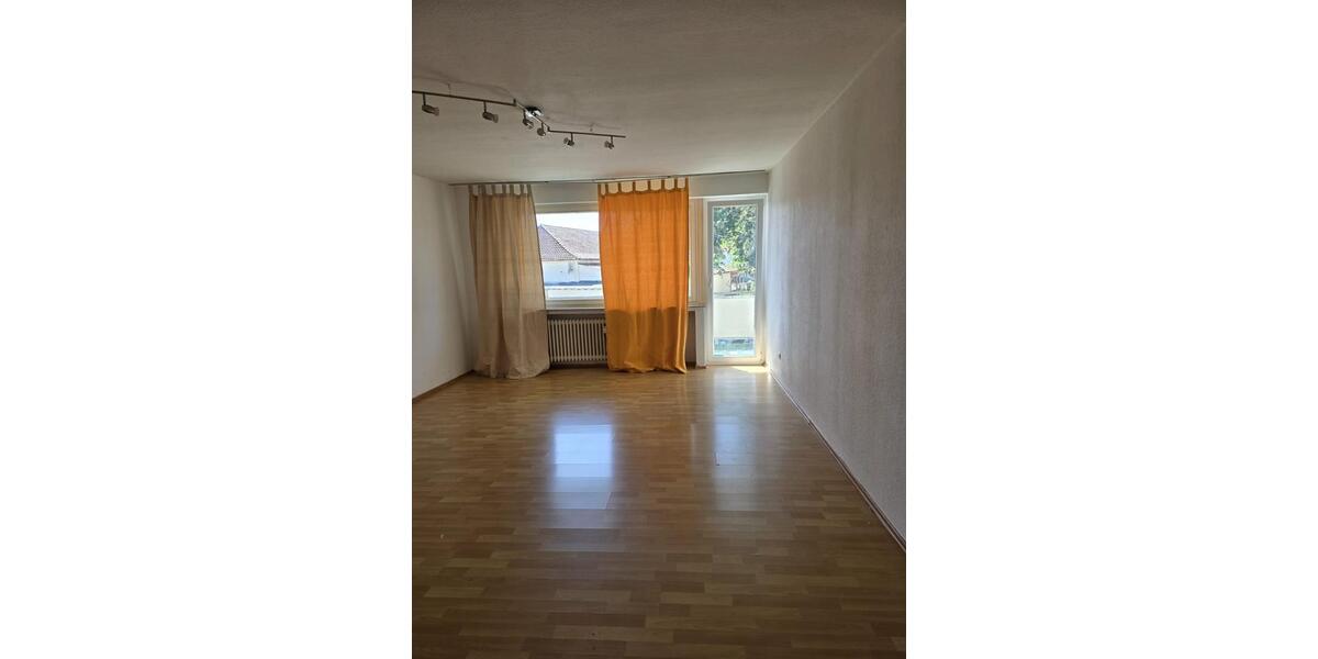 Etagenwohnung Gifhorn - 3 Zimmer, 75 m&sup2;, 650&euro; | Angebot:26460057