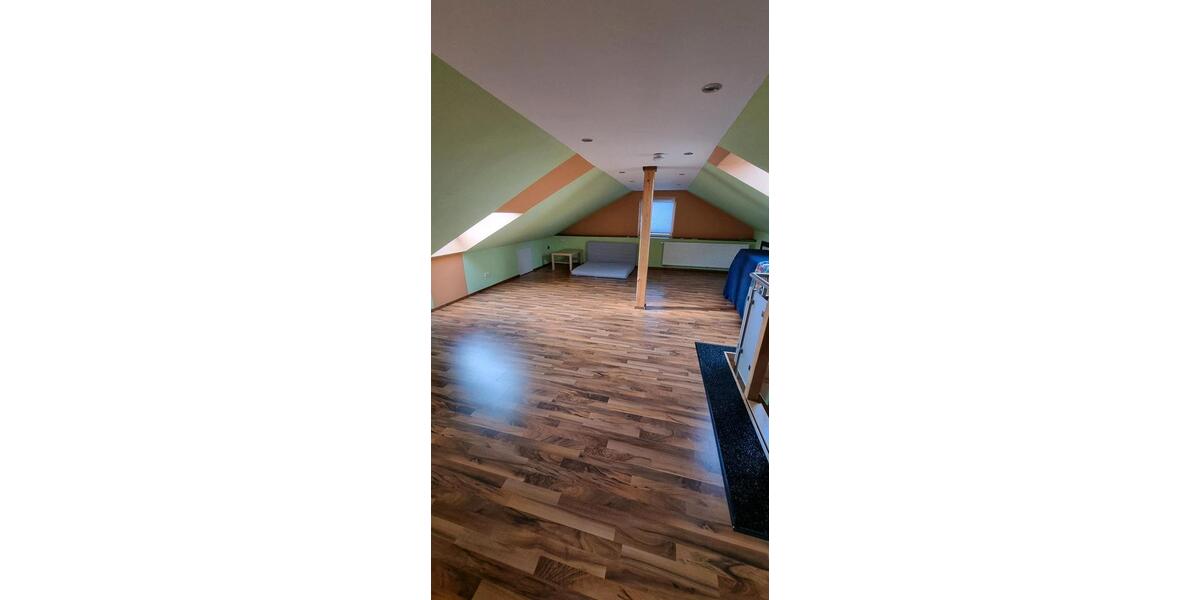 Etagenwohnung Braunschweig Lehndorf-Watenbüttel - 1 Zimmer, 110 m&sup2;, 450&euro; | Angebot:24239332