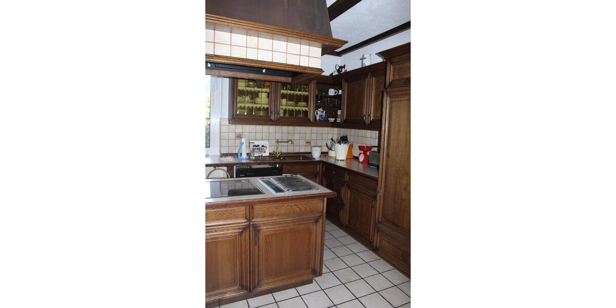 Etagenwohnung Braunschweig - 5 Zimmer, 170 m&sup2;, 1.600&euro; | Angebot:24598956