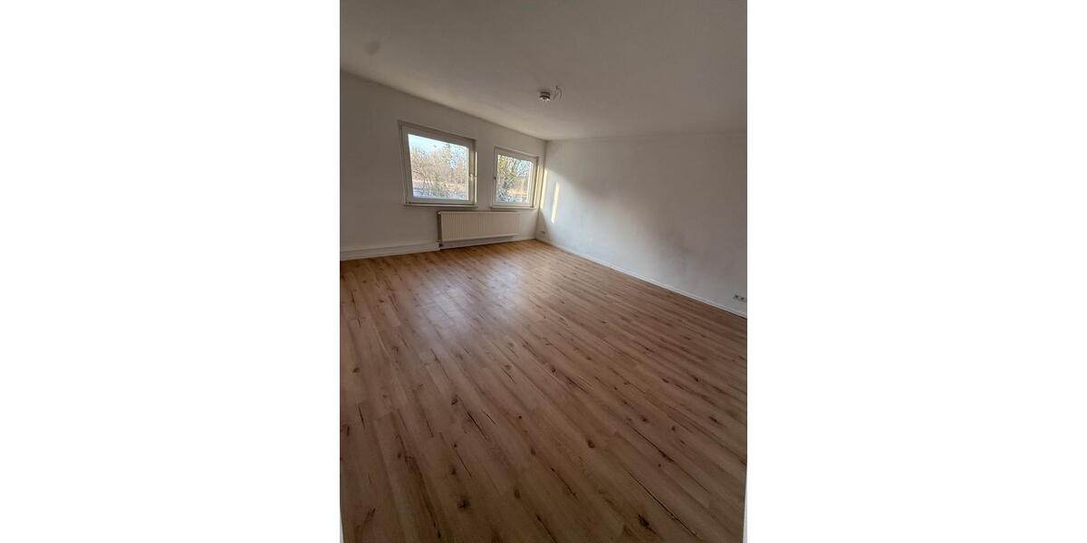 Etagenwohnung Salzgitter Ortschaft Südost - 4 Zimmer, 101 m&sup2;, 760&euro; | Angebot:25600989