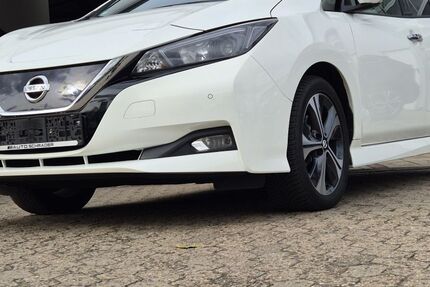 Nissan Leaf 43.708 km 14.950 € Braunschweig 38112