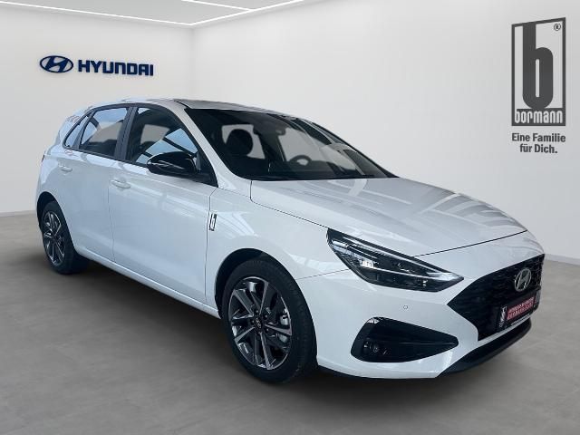 i30