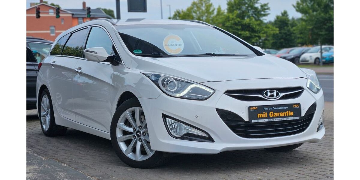 Hyundai i40 150.000 km 7.990 &euro; Wolfenbüttel 38302