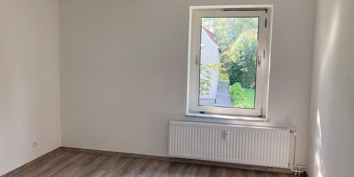 Etagenwohnung Salzgitter Lebenstedt - 3 Zimmer, 57 m&sup2;, 335&euro; | Angebot:25927775