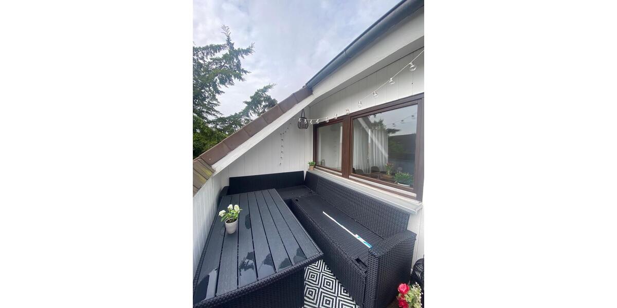 Dachgeschoßwohnung Braunschweig Wabe-Schunter-Beberbach - 2.5 Zimmer, 90 m&sup2;, 810&euro; | Angebot:24591660