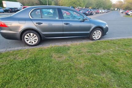 Skoda Superb 189.000 km 3.600 &euro; Salzgitter Lebenstedt 38226