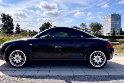 Audi TT 118.750 km 15.500 € Wolfsburg 38446
