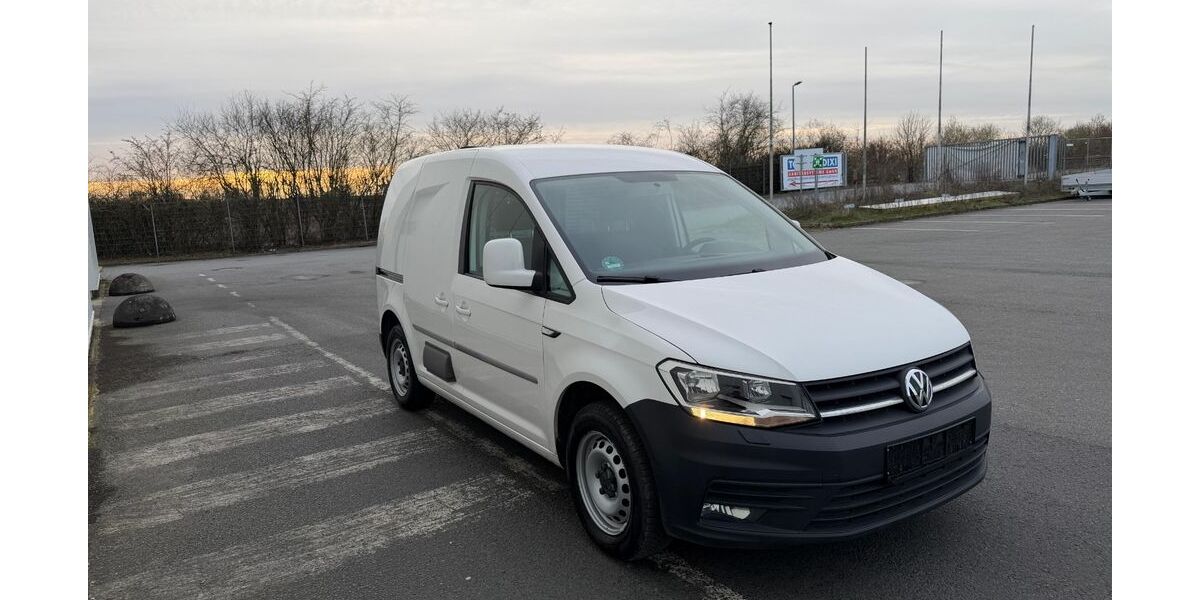 VW Caddy 87.900 km 10.500 &euro; Schellerten 31174