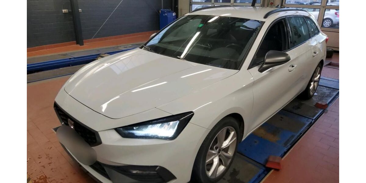 Seat Leon 137.134 km 17.900 &euro; Braunschweig 38122