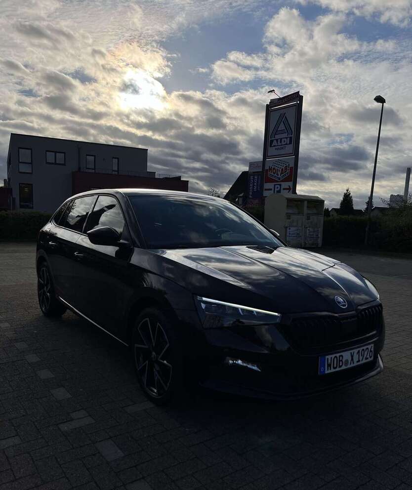 Skoda Scala 108.000 km 14.900 € Wolfsburg 38440