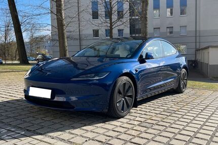 Tesla Model 3 28.670 km 41.900 &euro; Wolfsburg 38440