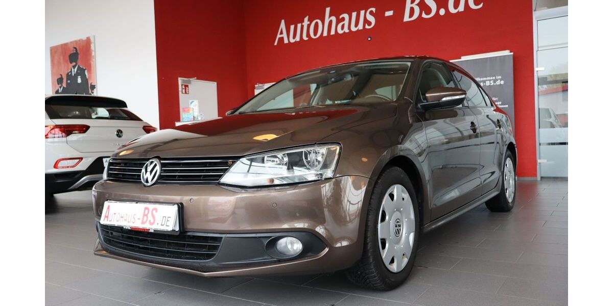 VW Jetta 273.809 km 3.490 &euro; Braunschweig 38116