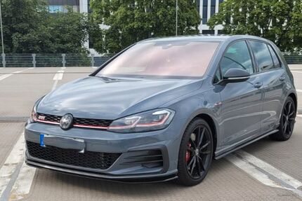 VW Golf 64.285 km 27.950 &euro; Uehrde/ Barnstorf 38170