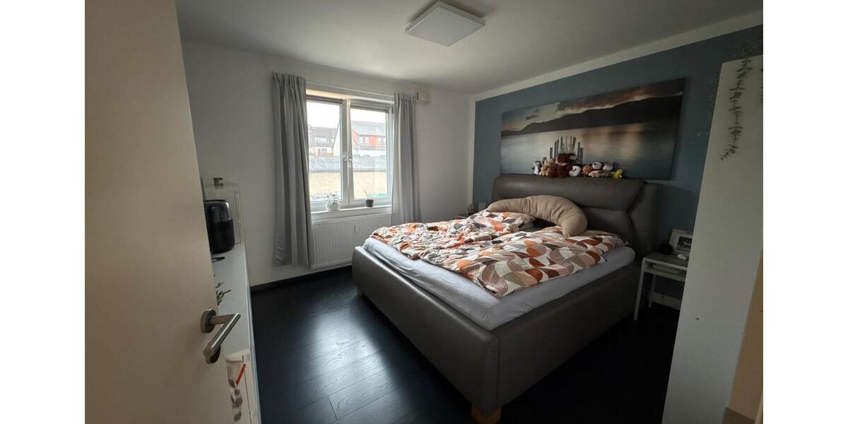Etagenwohnung Sickte - 3 Zimmer, 90 m&sup2;, 1.000&euro; | Angebot:25934275