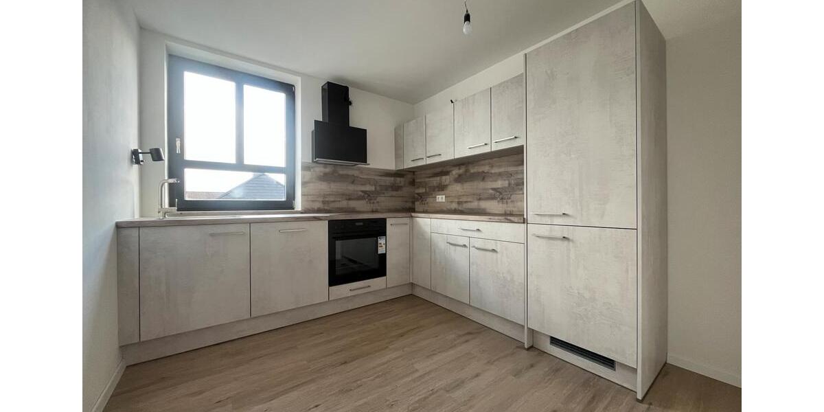 Dachgeschoßwohnung Braunschweig Wabe-Schunter-Beberbach - 3 Zimmer, 84 m&sup2;, 1.008&euro; | Angebot:25925818