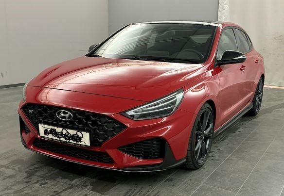 i30