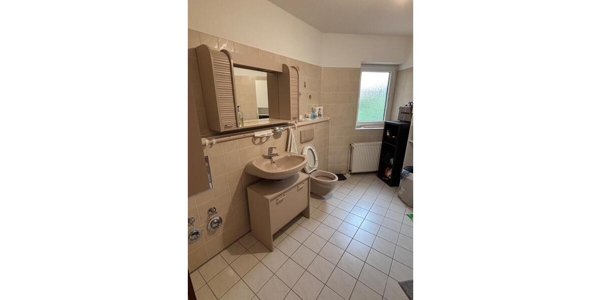 Etagenwohnung Braunschweig Südstadt- Rautheim- Mascherode - 3 Zimmer, 85 m&sup2;, 349&euro; | Angebot:27614065
