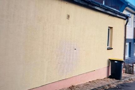 Freistehendes Nebengebäude. Zu vermieten 2 zimmer