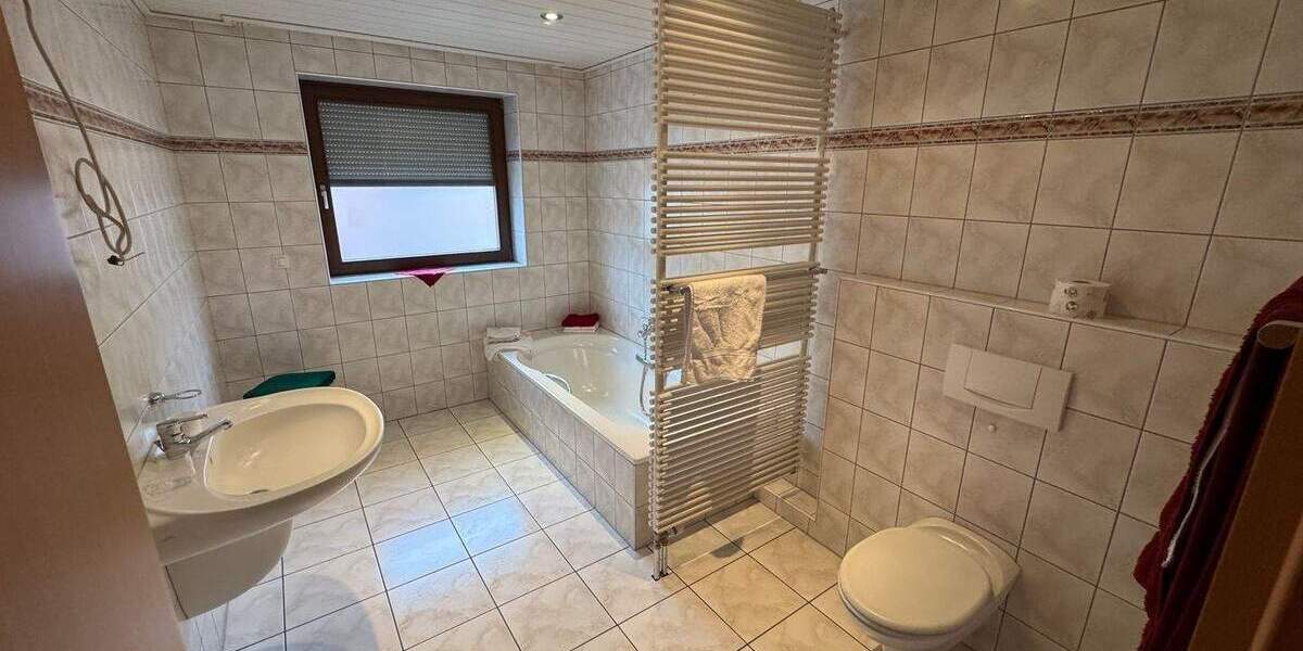 Mehrfamilienhaus, Wohnhaus Braunschweig Veltenhof - 6 Zimmer, 300 m&sup2;, 498.000&euro; | Angebot:23971511