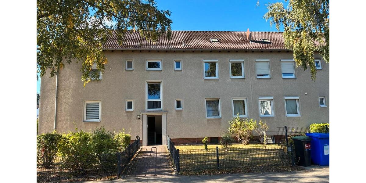 Schöne Eigentumswohnung 54qm 3 Zimmer, KücheTageslicht- Bad 3 zimmer