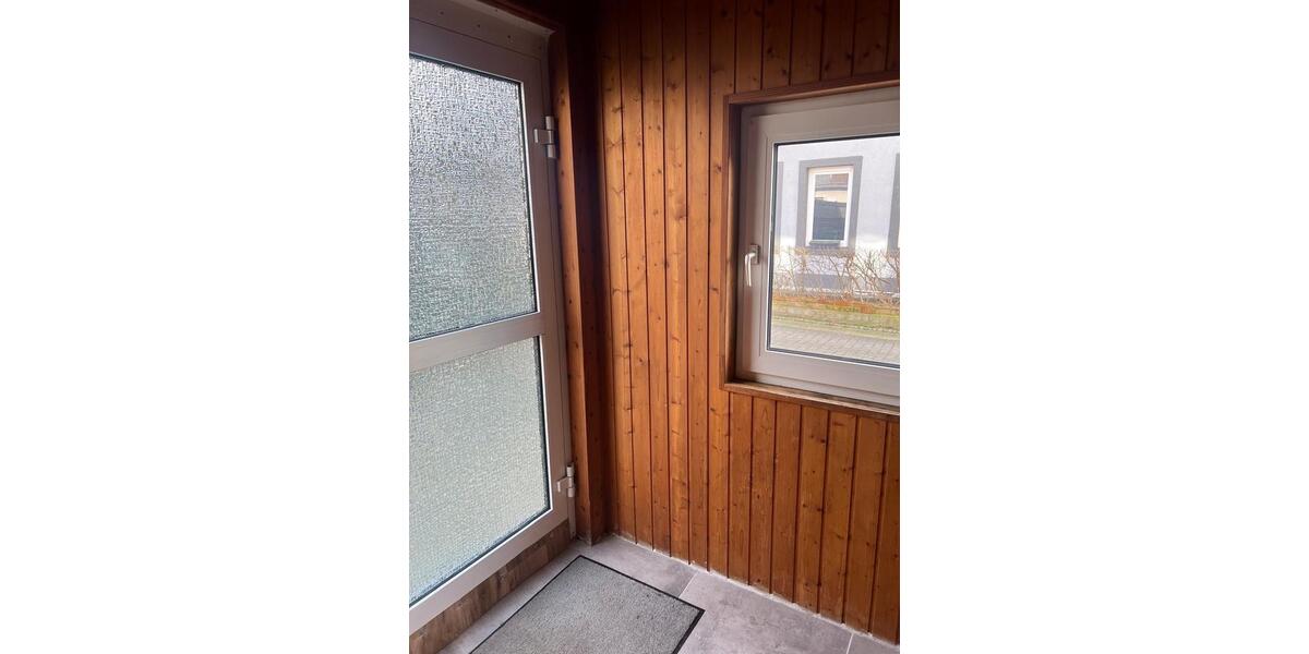Etagenwohnung Peine Südstadt - 3 Zimmer, 95 m&sup2;, 1.061&euro; | Angebot:26143312