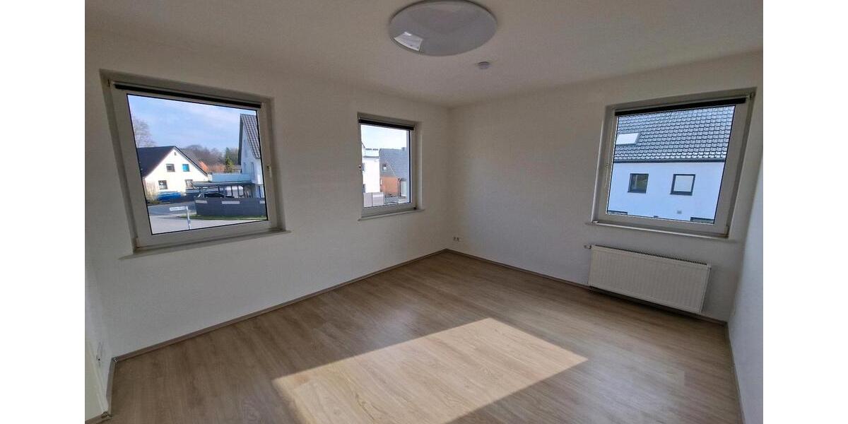 Etagenwohnung Wolfsburg Ehmen - 4 Zimmer, 101 m&sup2;, 275.000&euro; | Angebot:27025525