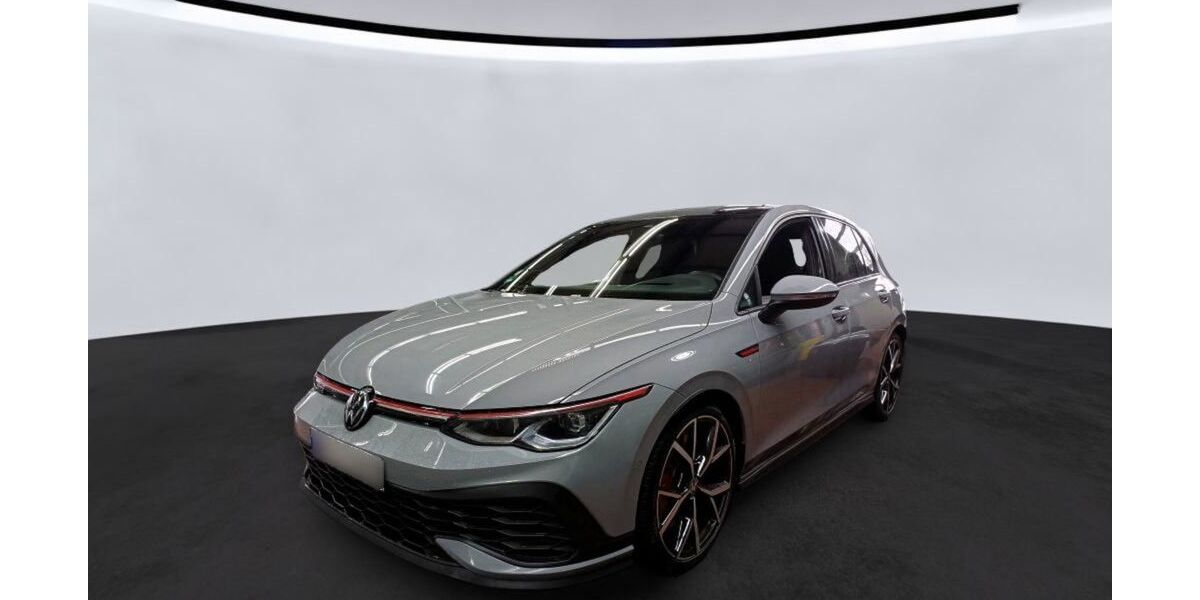 VW Golf 99.000 km 29.890 &euro; Braunschweig 38114