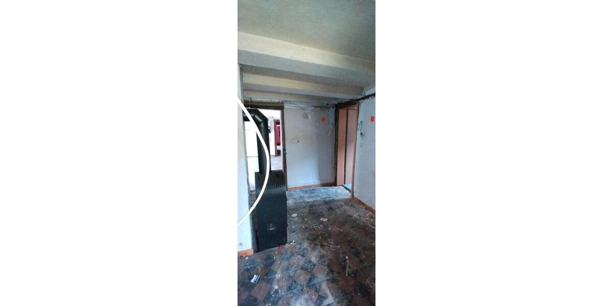 Einfamilienhaus Lengede - 10 Zimmer, 380 m&sup2;, 27.900&euro; | Angebot:25718711