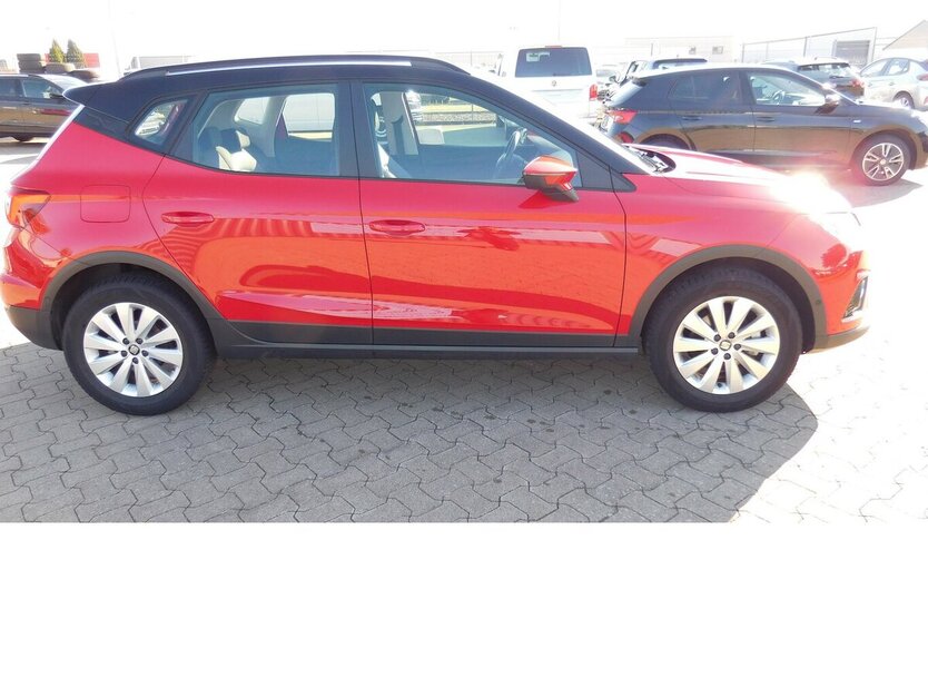 Seat Arona 1.0 Style Beats TSI BMT Klima Navi Alu 31.900 km 15.990 € Vordorf 38533