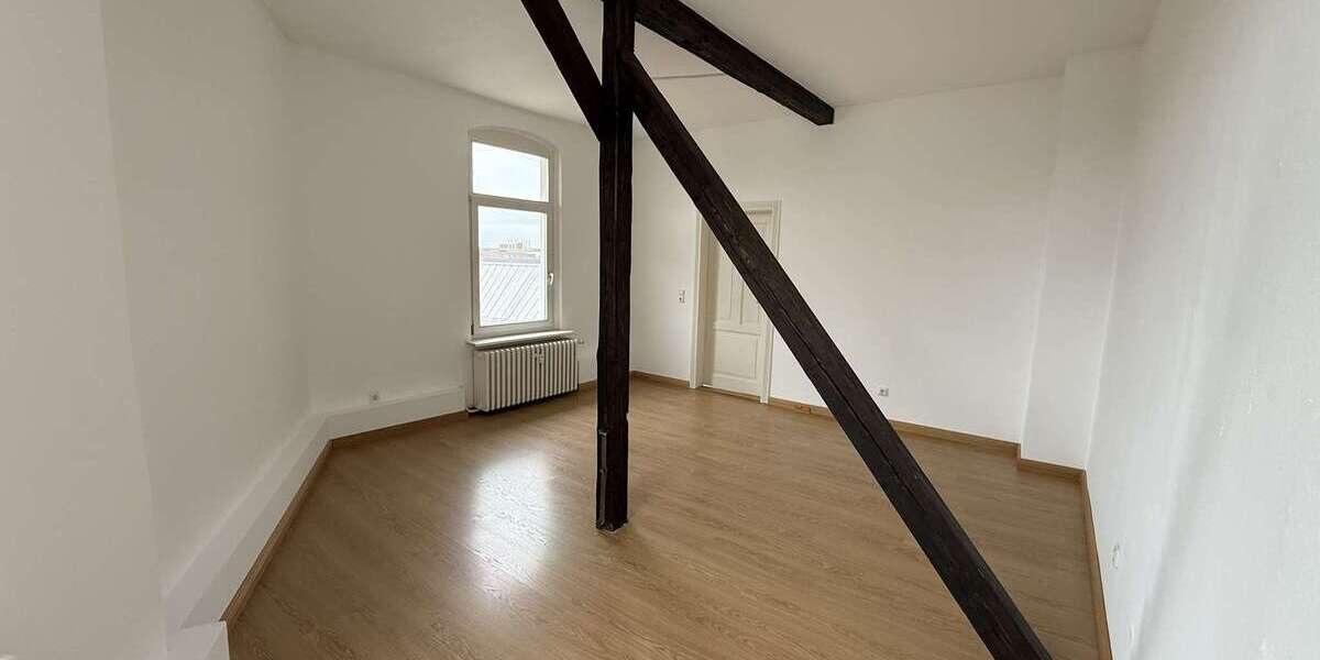 Etagenwohnung Braunschweig Nordstadt - 5 Zimmer, 151 m&sup2;, 1.400&euro; | Angebot:26408059