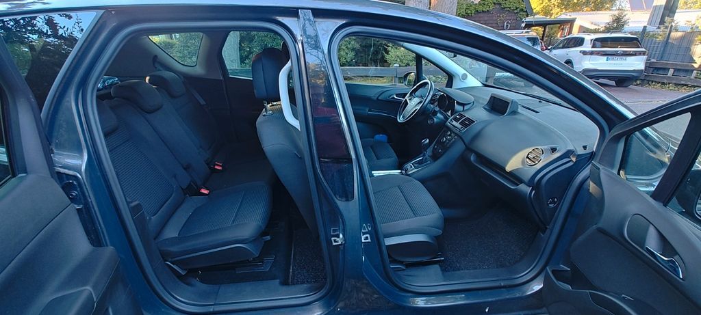 Opel Meriva 64.000 km 11.300 € Gifhorn 38518