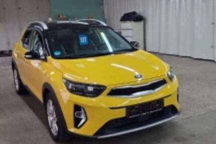 Kia Stonic 63.850 km 15.490 € Helmstedt 38350