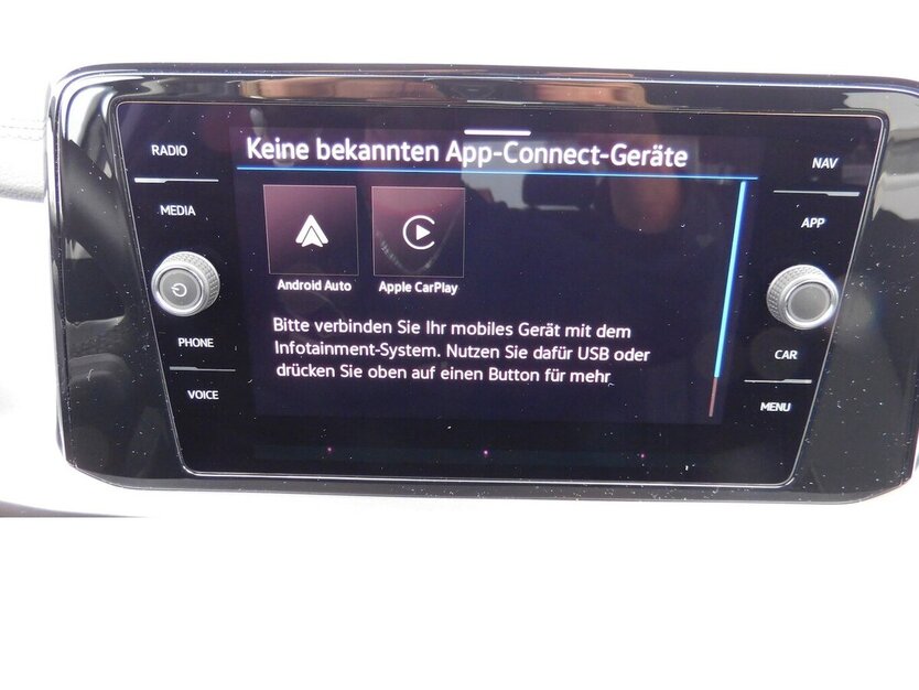 VW T-Roc 1.0 Life TSI BMT Navi Klima Alu 3.100 km 22.990 € Vordorf 38533