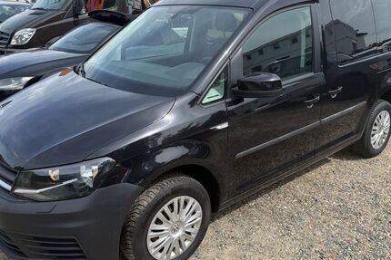 VW Caddy 259.000 km 8.990 &euro; Rötgesbüttel 38531