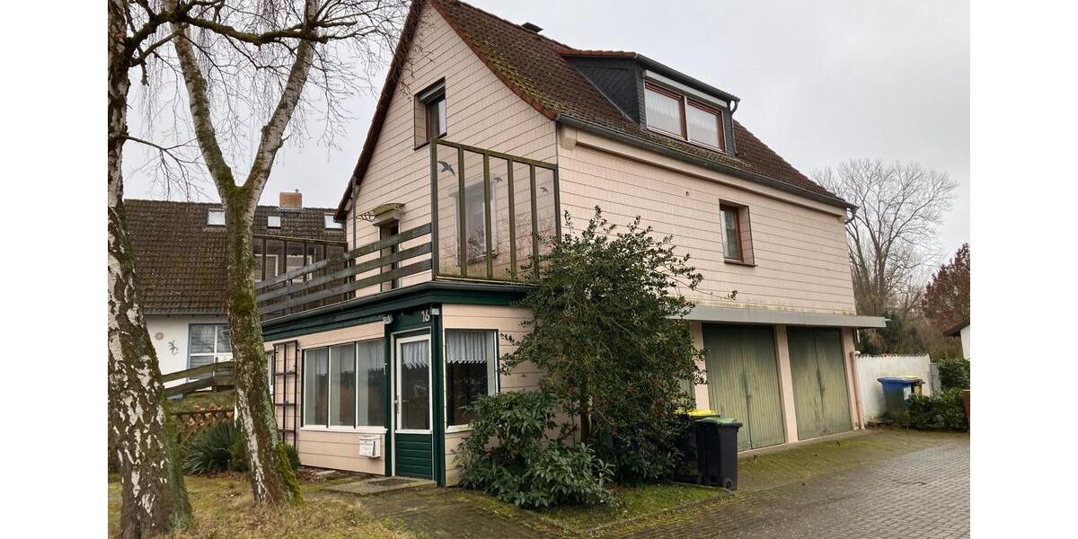 Etagenwohnung Braunschweig Heidberg-Melverode - 4 Zimmer, 120 m&sup2;, 470&euro; | Angebot:24849301