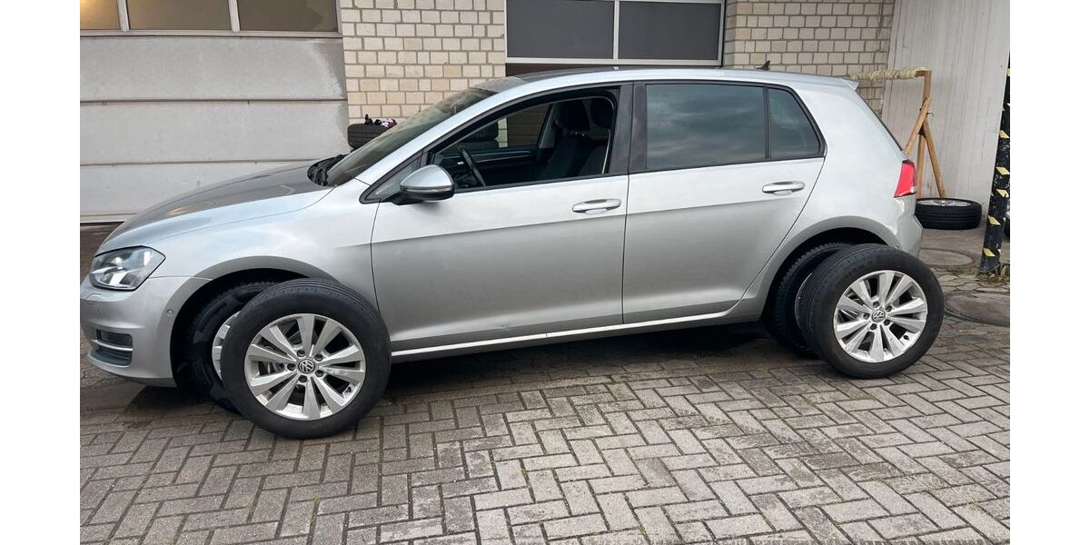 VW Golf 161.000 km 7.499 &euro; Sickte 38173