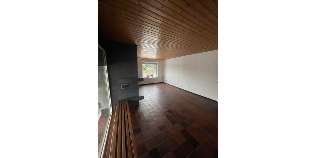 Einfamilienhaus Salzgitter - 5 Zimmer, 180 m&sup2;, 1.550&euro; | Angebot:25637642